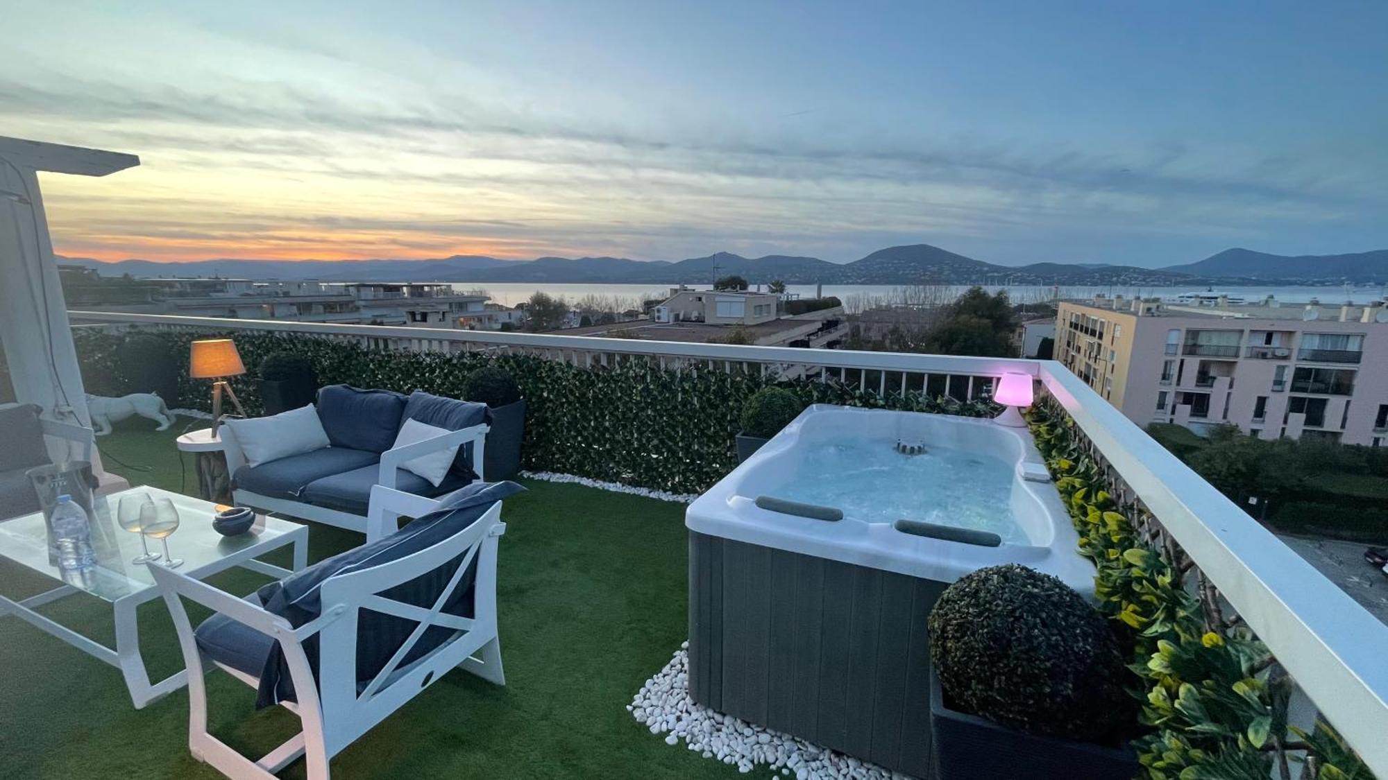 Saint Tropez Sea View Penthouse公寓 外观 照片