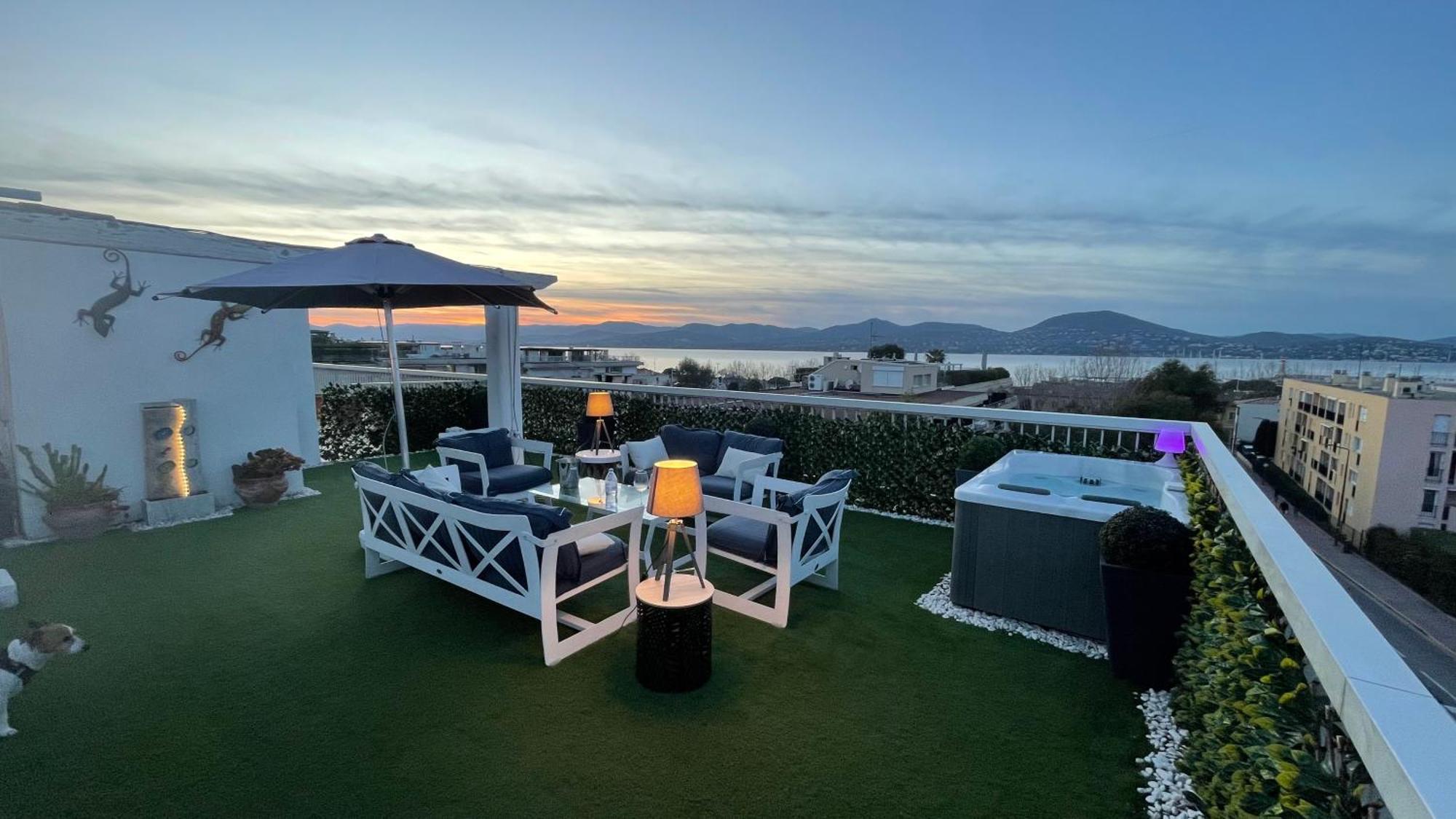 Saint Tropez Sea View Penthouse公寓 外观 照片